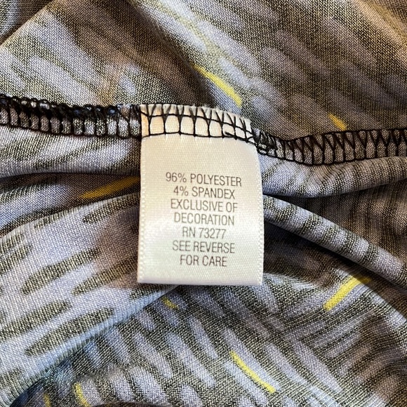 EUC Apt 9 floral faux wrap  in blue, black and yellow dress size Large - Picture 5 of 5